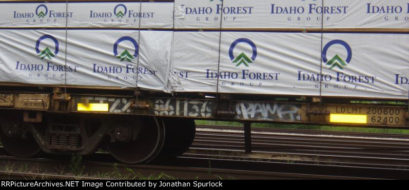 TTZX 861136, close up of car number